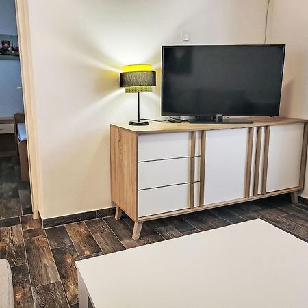 Holiday Home Matea By Interhome Nin Bagian luar foto