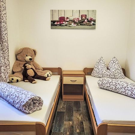 Holiday Home Matea By Interhome Nin Bagian luar foto