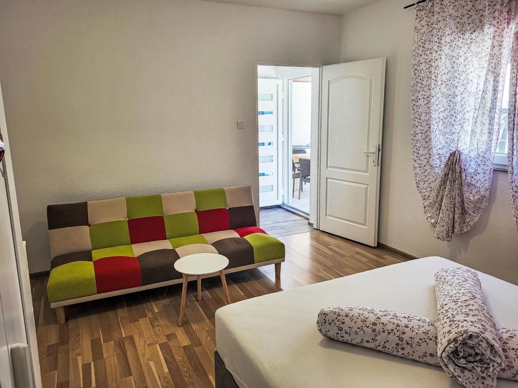 Holiday Home Matea By Interhome Nin Bagian luar foto