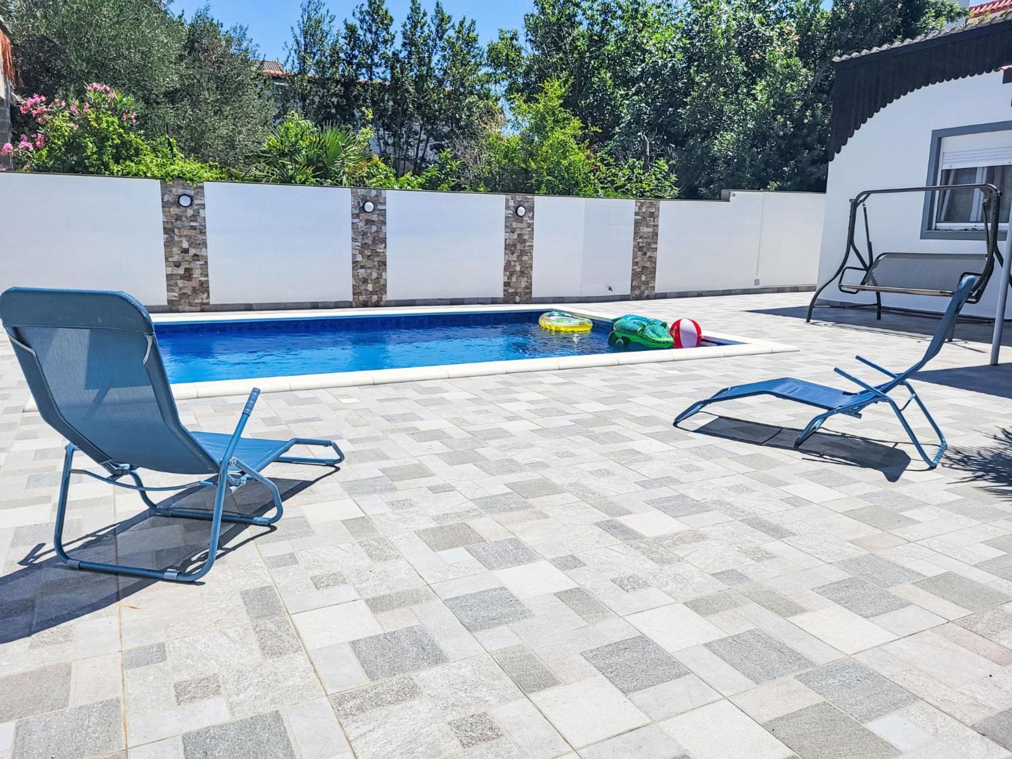 Holiday Home Matea By Interhome Nin Bagian luar foto