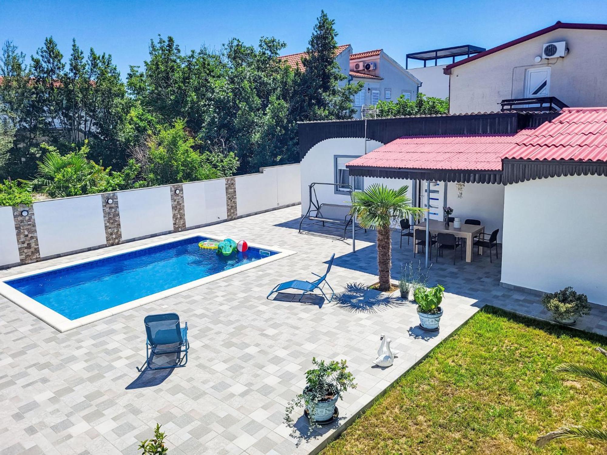 Holiday Home Matea By Interhome Nin Bagian luar foto